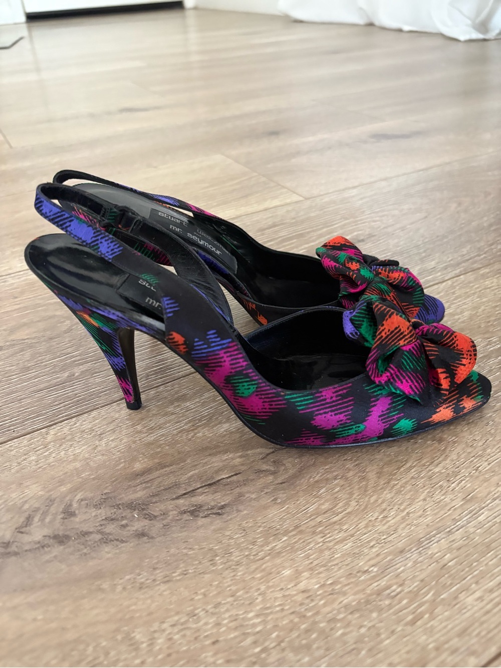 Vintage Stuart Weitzman Matching Heels & Clutch Set | 90s Designer - Picture 5 of 14